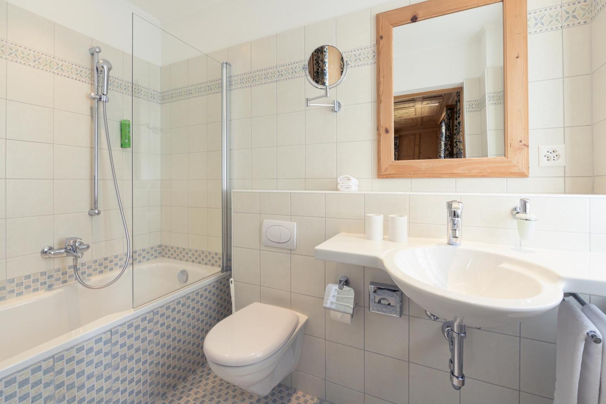 Hotel Privata Sils Maria Ngoại thất bức ảnh